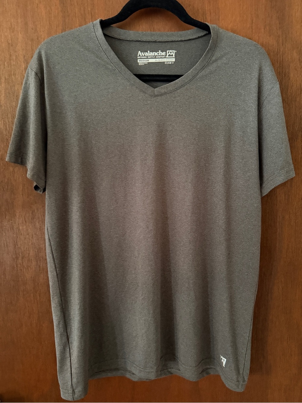 Avalanche grey V-Neck Short Sleeve Tee